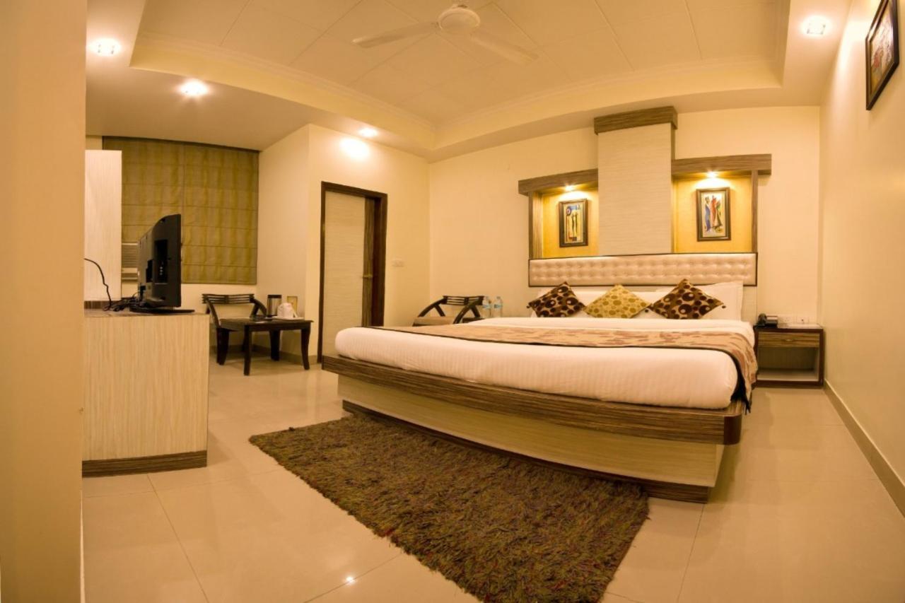 The Aster Karol Bagh Homely Atmosphere نيودلهي المظهر الخارجي الصورة