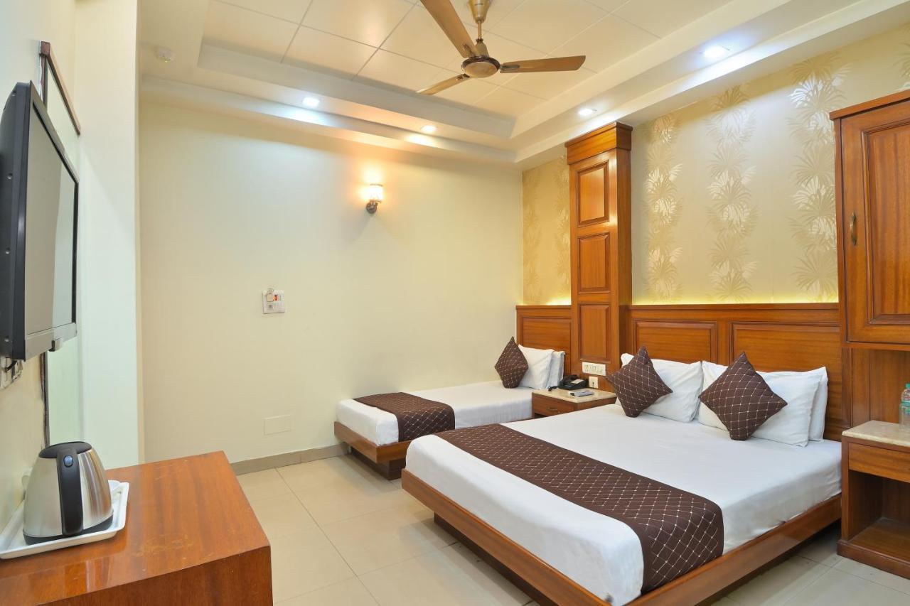 The Aster Karol Bagh Homely Atmosphere نيودلهي المظهر الخارجي الصورة